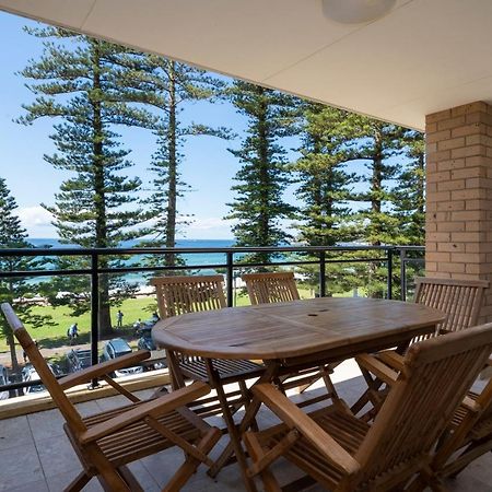 Manly Beachfront Apartment Kültér fotó