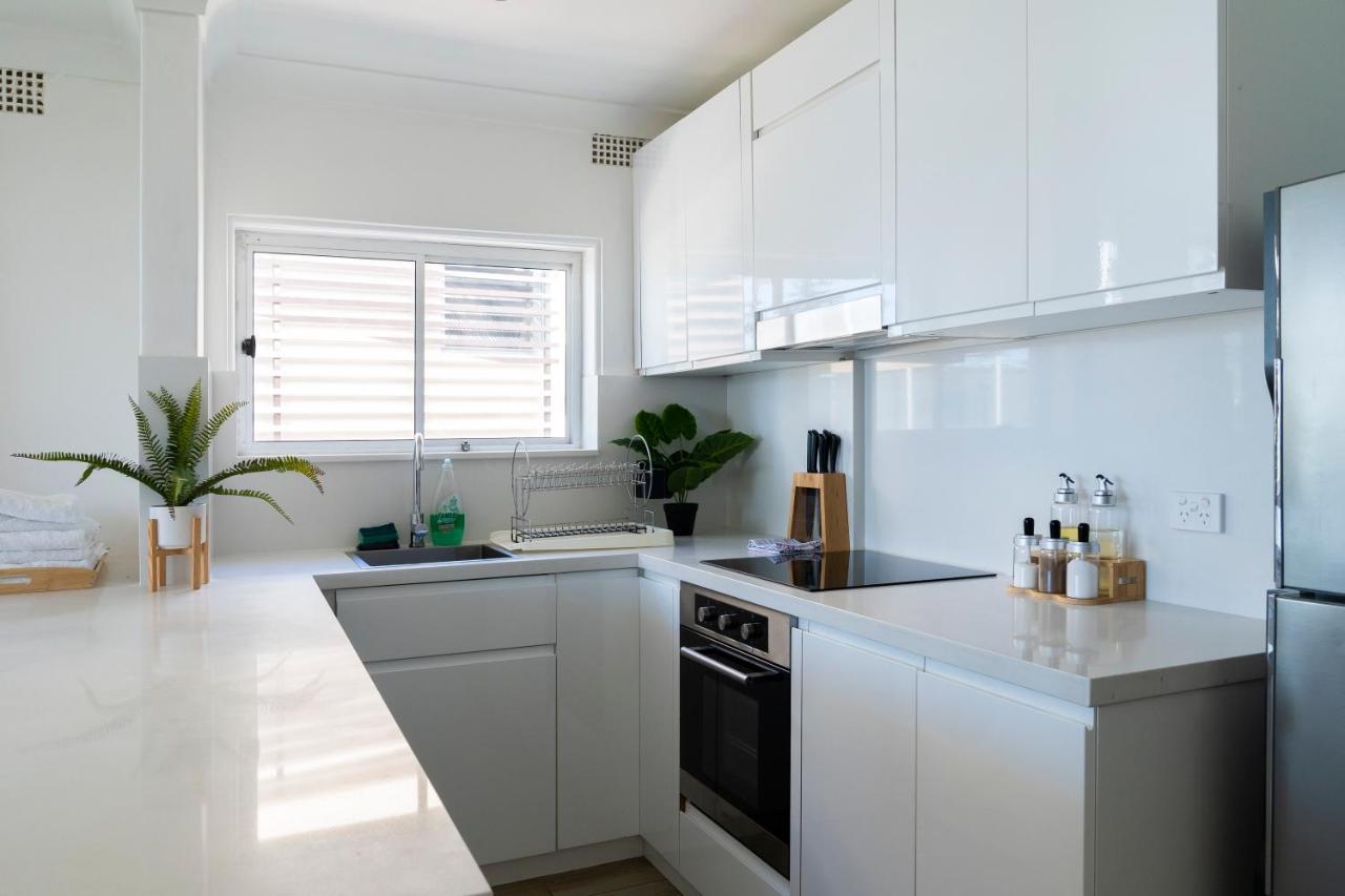 Manly Beachfront Apartment Kültér fotó