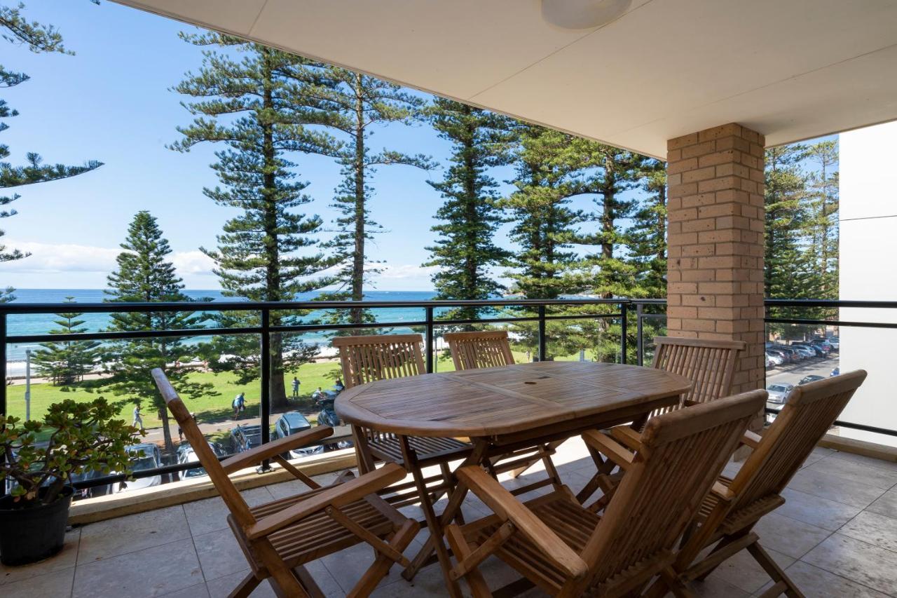 Manly Beachfront Apartment Kültér fotó